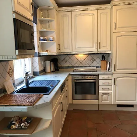 Hus Sünnschien Wg 1 Apartamento Zingst